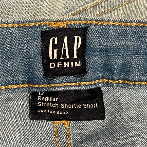 GAP GIRLS Rainbow Embroidered Shortie Cut Off Denim Shorts NWT - Picture 8 of 11